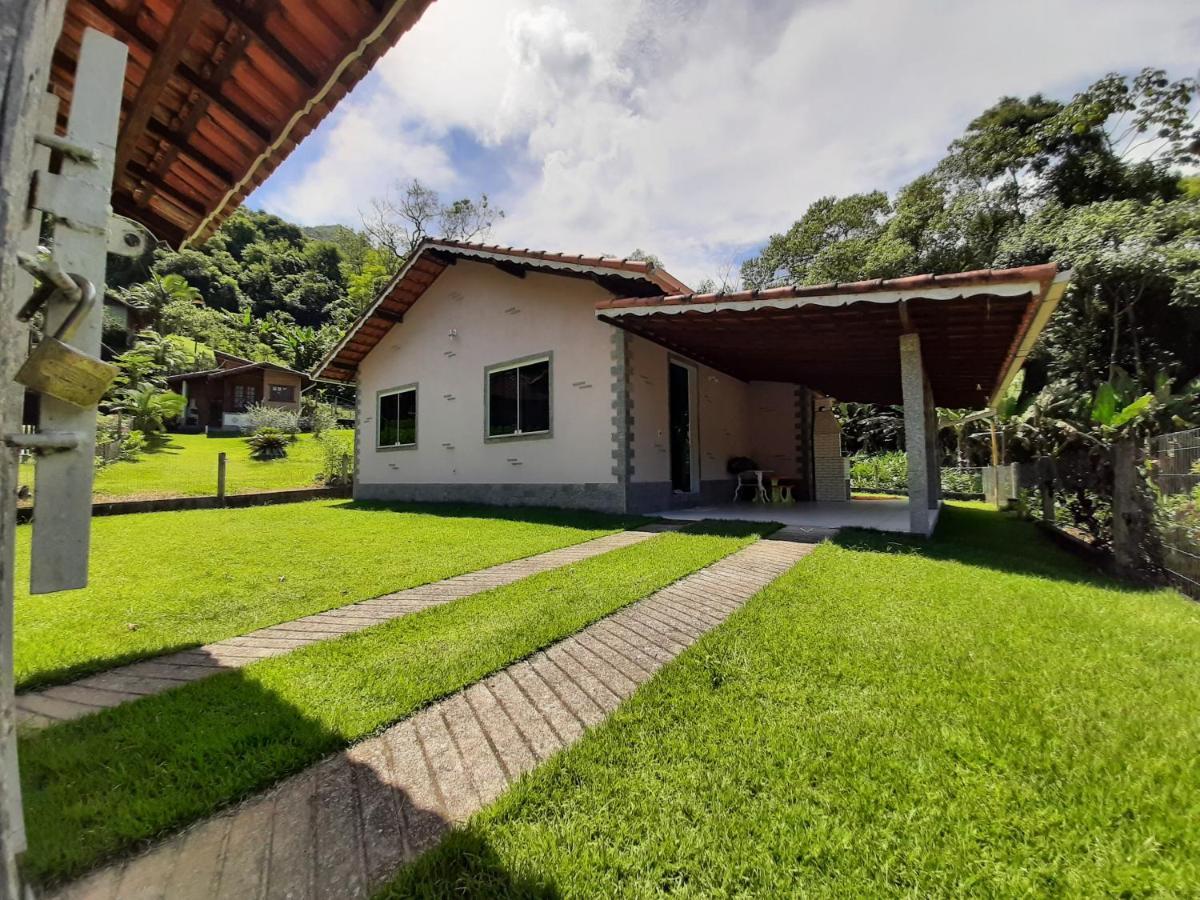 Casa Rosa Lumiar, Cachoeira Particular E Fazendinha Eksteriør billede