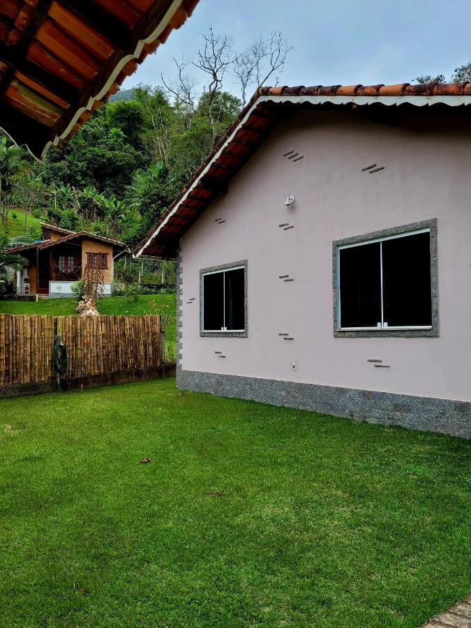 Casa Rosa Lumiar, Cachoeira Particular E Fazendinha Eksteriør billede